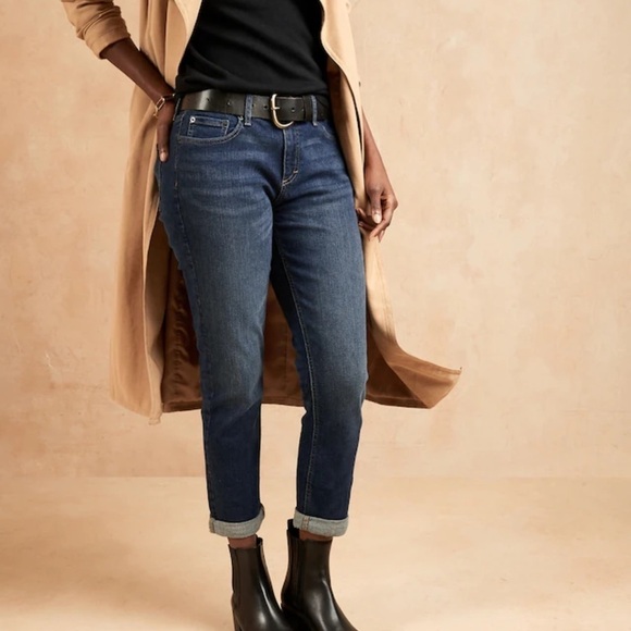 NWT Banana Republic Denim Girlfriend Mid Rise Jean Rolled Hem Size 28 - Picture 4 of 13